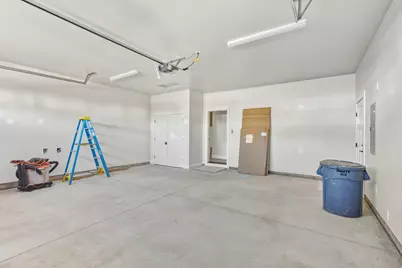 1692 NW Larch Avenue, Redmond, OR 97756 - Photo 35