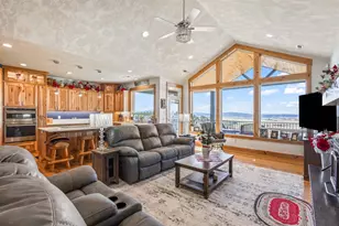 5582 N Mckay Rd, Prineville, OR 97754 - Photo 9