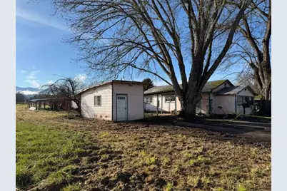 4945 Lower River Road, Grants Pass, OR 97526 - Photo 3