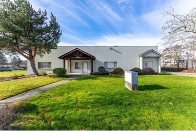 1596 NW Washington Boulevard, Grants Pass, OR 97526 - Photo 1