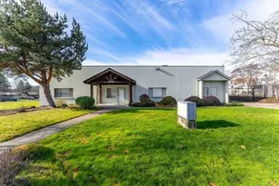 1596 NW Washington Blvd, Grants Pass, OR 97526 - Photo 1