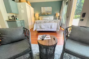 175 East E Street, Jacksonville, OR 97530 - Photo 3