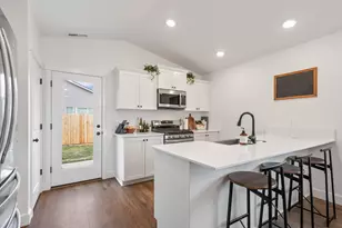 262 NW Par Ave, Madras, OR 97741 - Photo 7