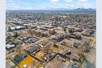 624 NW 4th Street, Redmond, OR 97756 - Photo 21