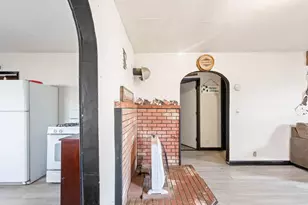 624 NW 4th St, Redmond, OR 97756 - Photo 11