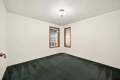 2016 Terrel Drive, Medford, OR 97501 - Photo 17