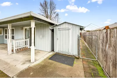 2016 Terrel Drive, Medford, OR 97501 - Photo 5