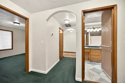 2016 Terrel Drive, Medford, OR 97501 - Photo 23