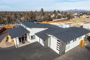 2370 SW Helmholtz Way, Redmond, OR 97756 - Photo 3