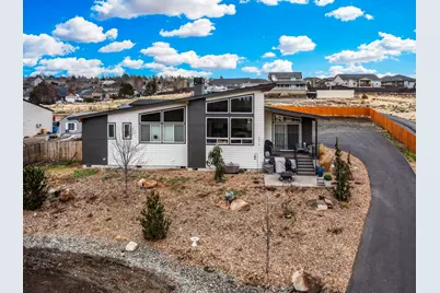 2370 SW Helmholtz Way, Redmond, OR 97756 - Photo 17