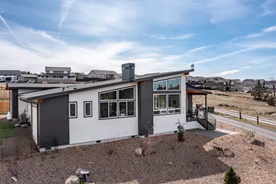 2370 SW Helmholtz Way, Redmond, OR 97756 - Photo 3