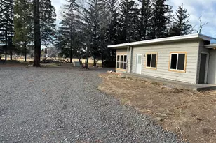 21430 Hwy 20, Bend, OR 97701 - Photo 3