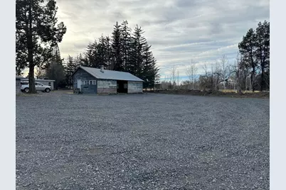 21430 Highway 20, Bend, OR 97701 - Photo 5