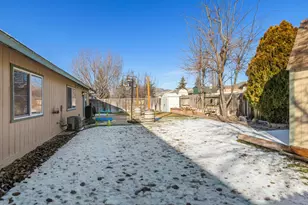 7229 Ruth Dr, Klamath Falls, OR 97603 - Photo 41