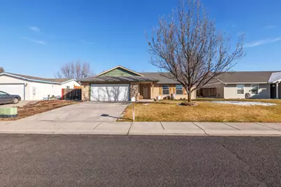 7229 Ruth Drive, Klamath Falls, OR 97603 - Photo 5