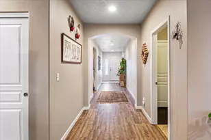 841 SW 23rd Ct, Redmond, OR 97756 - Photo 7