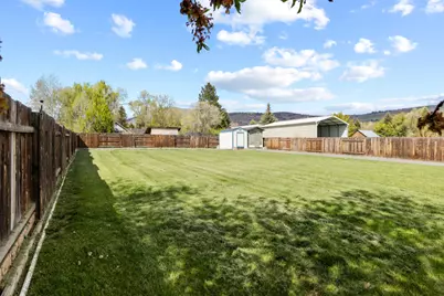 5511 Miller Avenue, Klamath Falls, OR 97603 - Photo 15
