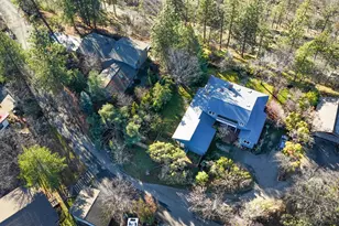 143 Ridge Rd, Ashland, OR 97520 - Photo 57