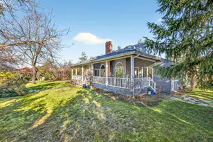 143 Ridge Rd, Ashland, OR 97520 - Photo 49