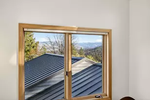 143 Ridge Rd, Ashland, OR 97520 - Photo 39