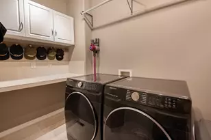 61055 Snowberry Pl, Bend, OR 97702 - Photo 27