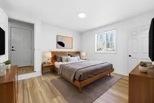 605 SW Greenwood Ave, Grants Pass, OR 97526 - Photo 13