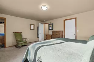 5800 NW 66th Ln, Redmond, OR 97756 - Photo 15