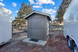 5800 NW 66th Ln, Redmond, OR 97756 - Photo 27