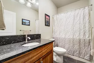 702 Sage Country Ct, Redmond, OR 97756 - Photo 11