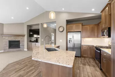 268 Oak Crest Way, Medford, OR 97501 - Photo 17