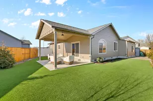 268 Oak Crest Way, Medford, OR 97501 - Photo 29