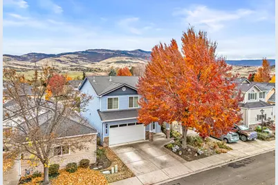 291 Meadow Drive, Ashland, OR 97520 - Photo 3