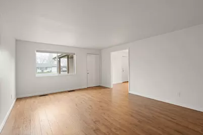 1806 Hart Avenue, Medford, OR 97501 - Photo 5