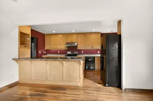 2137 E Jackson St, Medford, OR 97504 - Photo 21