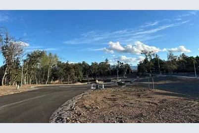 243 Reserve Circle, Medford, OR 97504 - Photo 3