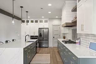 67554 Trout Ln, Bend, OR 97703 - Photo 19