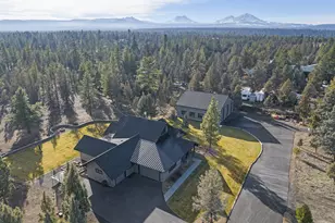 67554 Trout Ln, Bend, OR 97703 - Photo 65