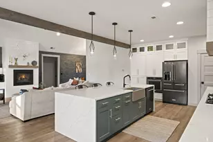 67554 Trout Ln, Bend, OR 97703 - Photo 21