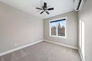 1913 NW Monterey Mews, Bend, OR 97703 - Photo 31