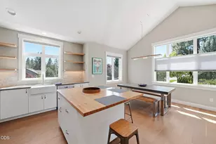 1913 NW Monterey Mews, Bend, OR 97703 - Photo 13