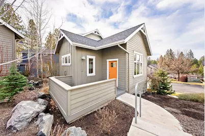 1913 NW Monterey Mews # 8, Bend, OR 97703 - Photo 9