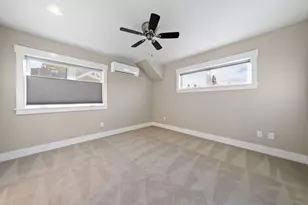 1913 NW Monterey Mews, Bend, OR 97703 - Photo 37