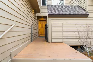 17672 Bittern Ln, Sunriver, OR 97707 - Photo 37