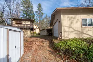 323 Roan Dr, Grants Pass, OR 97526 - Photo 53