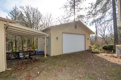 323 Roan Drive, Grants Pass, OR 97526 - Photo 51