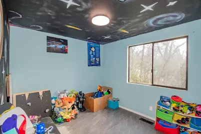 323 Roan Drive, Grants Pass, OR 97526 - Photo 29