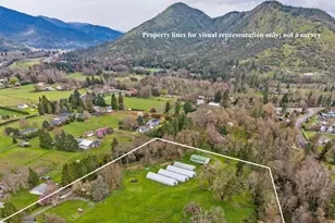 3311 Rogue River Hwy, Gold Hill, OR 97525 - Photo 33