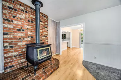 3311 Rogue River Highway, Gold Hill, OR 97525 - Photo 11