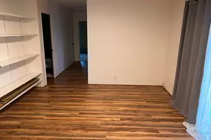 1055 N 5th St, Jacksonville, OR 97530 - Photo 11