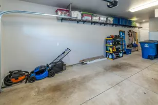 3670 SW Badger Ave, Redmond, OR 97756 - Photo 15